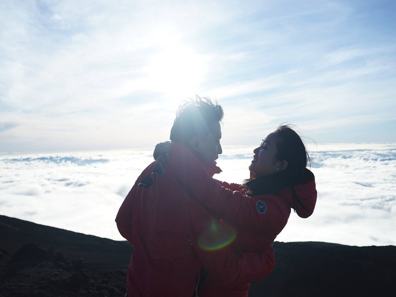 Lam Trường và Yến Phương làm đám cưới năm 2014. 3 năm sau, cặp đôi đón con gái gia nhập tổ ấm. Ảnh: FB Lam Trường