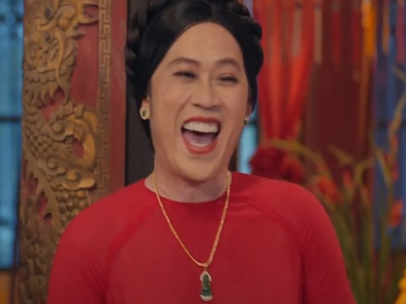 Đây không phải là lần đầu tiên Hoài Linh giả gái sau tuyên bố ngừng hóa trang thành nữ vào năm 2011. Ảnh: Dân Việt