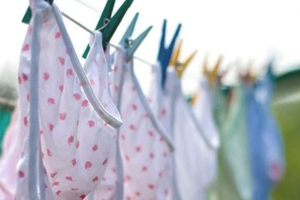 3 thoi quen xau khi mac quan lot de gay benh phu khoa