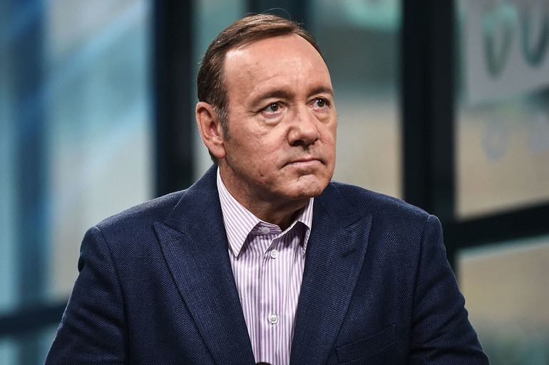 The gioi doi xu the nao voi nghe si pham toi au dam?-Hinh-5