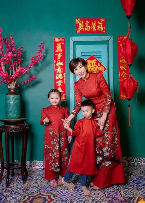 Năm 2018, nữ ca sĩ bất ngờ tiết lộ cô và bạn trai không còn sống chung. Theo lời Lều Phương Anh, cô và người yêu doanh nhân chia tay khi cô mang bầu con trai thứ hai. Ảnh: FB Lều Phương Anh