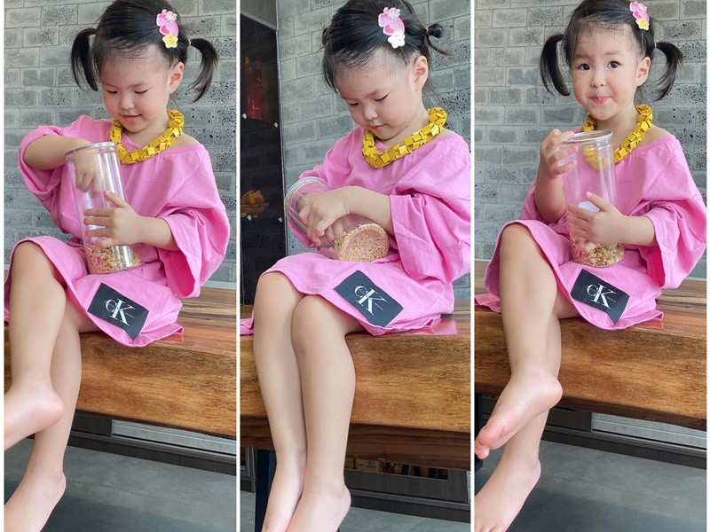 Lê Phương hài hước chia sẻ, con gái nằng nặc đòi đeo sợi dây màu vàng trong tủ quần áo.