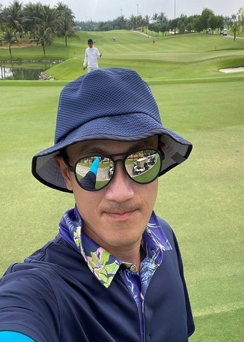 Tình cũ của Hương Giang sống kín tiếng. Anh không chia sẻ về chuyện tình cảm. Ảnh: FB Criss Lai