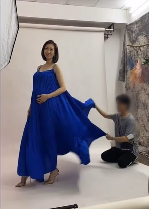 Cô vẫn giữ được gương mặt thon gọn, không bị phát tướng. Ảnh: Vietnamnet