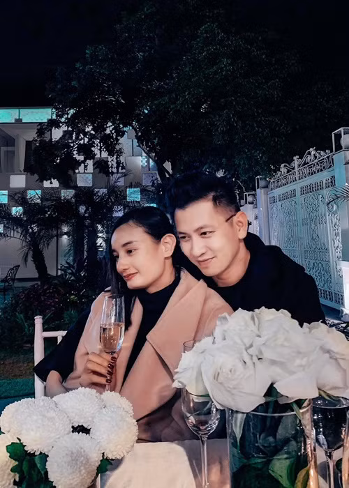 Lê Thúy và Đỗ An luôn dành cho nhau những lời ngọt ngào.