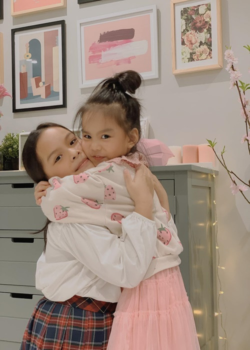 Gần đây, Phạm Quỳnh Anh chia sẻ điều kiện tái hôn: "Người đàn ông bên cạnh mẹ sau này chắc chắn sẽ phải yêu thương các con trước tiên".