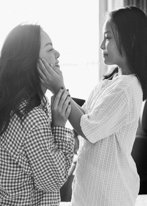 Phạm Quỳnh Anh chia sẻ về nỗi lòng mẹ đơn thân: "Thương mẹ đủ thì sẽ thương các con. Nhưng phải là thật sự thương yêu các con không thì mẹ ở vậy thôi".