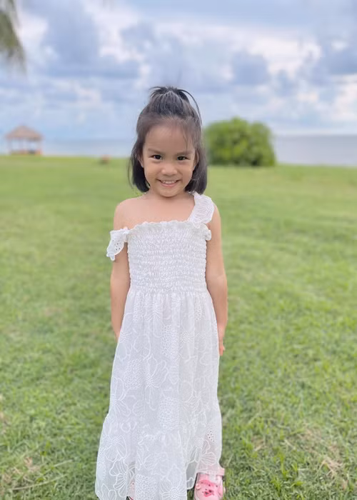 Nhiều người nhận xét bé Tuệ An có nhiều nét giống Phạm Quỳnh Anh.