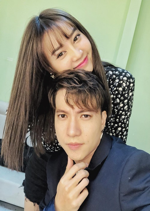 Lan Ngọc và Sơn Thạch rất quý mến nhau. Ảnh: FB Sơn Thạch