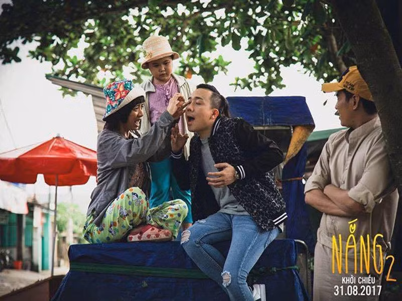 Diễn xuất ngày càng lên tay, bà xã của Tiến Luật được nhiều đạo diễn chọn mặt gửi vàng.