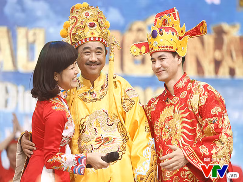 Thảo Vân từng chia sẻ, có nhiều khán giả nhắn tin hoặc nói với cô: “Chị là một phần không thể thiếu với Táo quân. Nghe giọng chị là thấy Tết đến, xuân về'". Ảnh: VTV