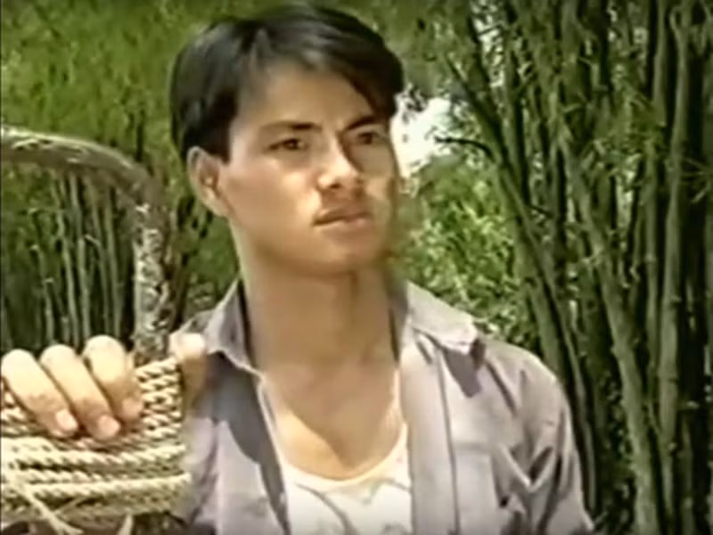  "Nam Tào" Xuân Bắc đóng phim "Chuyện nhà Mộc" năm 1998. Ảnh: Dân Việt