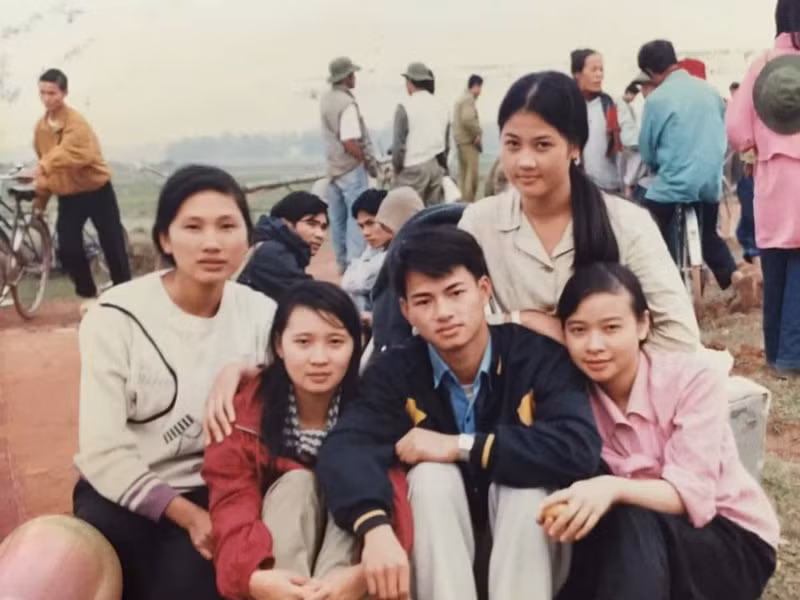 Xuân Bắc chia sẻ ảnh hậu trường đóng phim "Ngã ba Đồng Lộc" năm 1997. Ảnh: FB Xuân Bắc