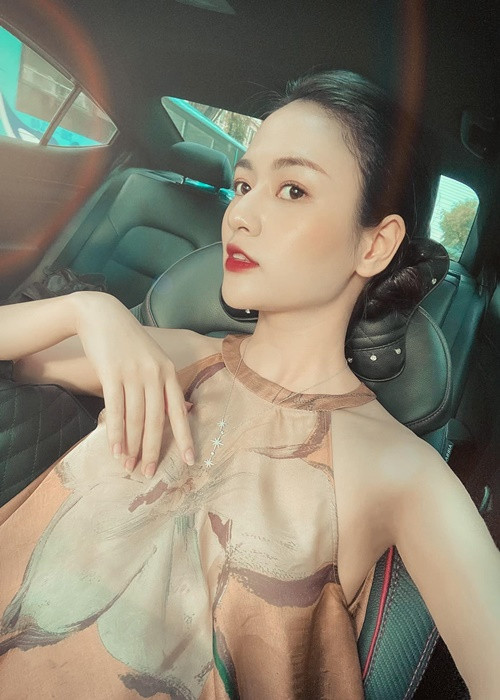 Đa phần các vai diễn của Việt Hoa trên màn ảnh có tính cách đanh đá, ghê gớm. Ảnh: FB Việt Hoa