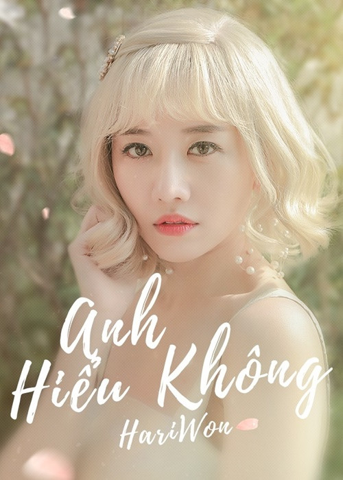 Sở hữu gương mặt xinh đẹp, làn da trắng, nữ ca sĩ cân mọi màu tóc.