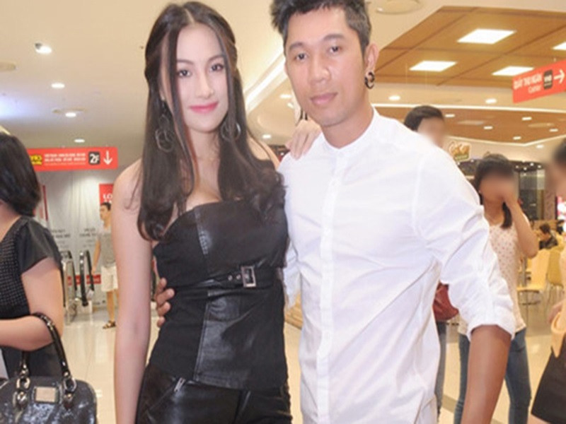 Lương Bằng Quang còn từng bị Yaya Trương Nhi ám chỉ lăng nhăng. Cụ thể, trong một chương trình, Yaya Trương Nhi tiết lộ cô từng thấy tình cũ nhắn tin cho một số điện thoại không được lưu tên với nội dung "Anh nhớ em". Yaya Trương Nhi không trực tiếp nhắc đến tên của tình cũ nhưng nhiều khán giả suy đoán rằng đó là Lương Bằng Quang. Ảnh: Zing