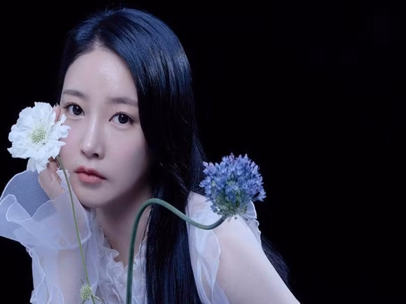 Năm 2016, Oh Jong Hyuk và Soyeon chia tay. "Đúng là họ đã chia tay trong thời gian gần đây. Chúng tôi không biết chính xác thời gian và lý do chia tay vì đây là chuyện cá nhân của họ", quản lý của Oh Jong Hyuk xác nhận. Năm 2020, bạn trai cũ của Soyeon kết hôn. Ảnh: Lao động