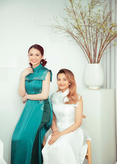 Hai con gái của Diệu Hoa xinh đẹp không kém hot girl.