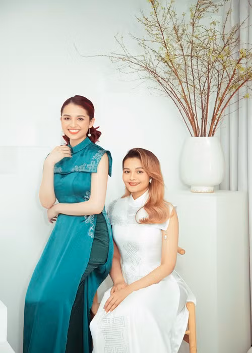 Hai con gái của Diệu Hoa xinh đẹp không kém hot girl.