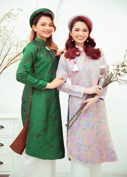 Diệu My ghi điểm với nụ cười rạng rỡ tỏa nắng, Diệu Ly được khen ngợi là thừa hưởng vẻ đẹp lai, cuốn hút và duyên dáng không kém cạnh mẹ.