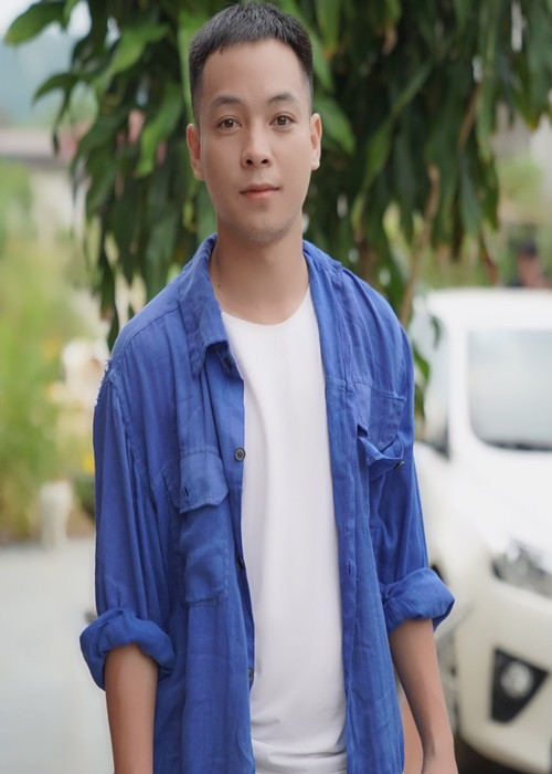 Thái Dương từng hỗ trợ viết kịch bản trong Gala cười, viết nhạc cho Táo Quân 2021 nên anh được ê-kíp Táo Quân 2022 trao cơ hội.