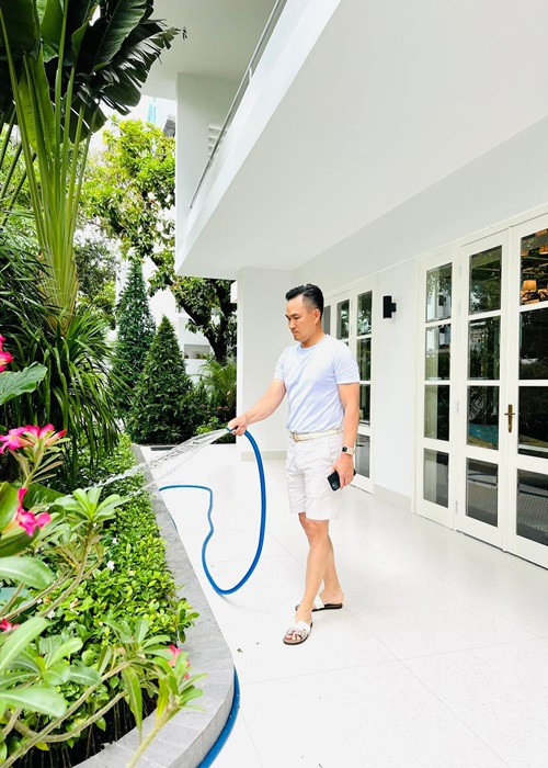 Cuộc sống sau khi giải nghệ của Chi Bảo không có nhiều thay đổi.