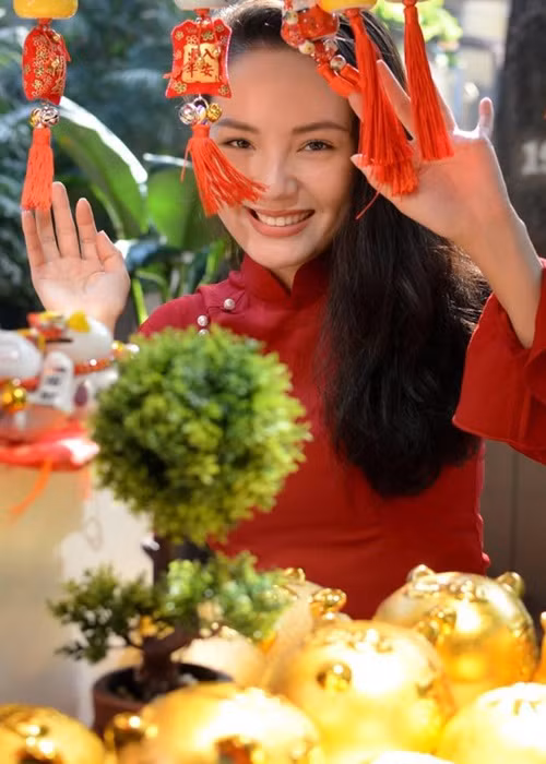 Được ghép đôi với Hà Anh Tuấn, Phương Linh khẳng định cô và nam ca sĩ chỉ là bạn bè. Ảnh: FB Phương Linh