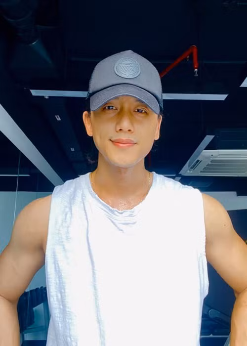 Trong khi Mỹ Tâm lên tiếng giữa ồn ào, Mai Tài Phến chọn cách giữ im lặng. Ảnh: FBNV