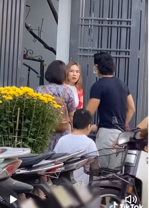 Mai Tai Phen vuong tin don xuat hien o nha My Tam tai Da Nang