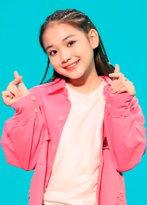 “Tiểu mỹ nhân tuổi Dần” Hà Anh: “Mong Tết bình yên bên gia đình” “Tieu my nhan tuoi Dan” Ha Anh: “Mong Tet binh yen ben gia dinh”