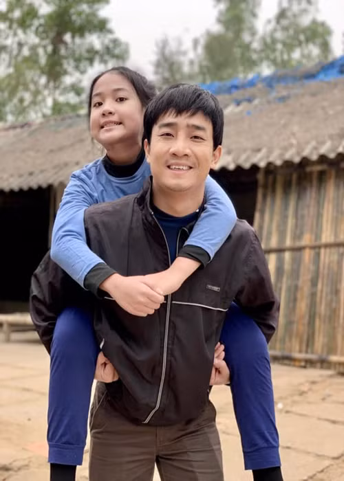 “Tieu my nhan tuoi Dan” Ha Anh: “Mong Tet binh yen ben gia dinh”-Hinh-2