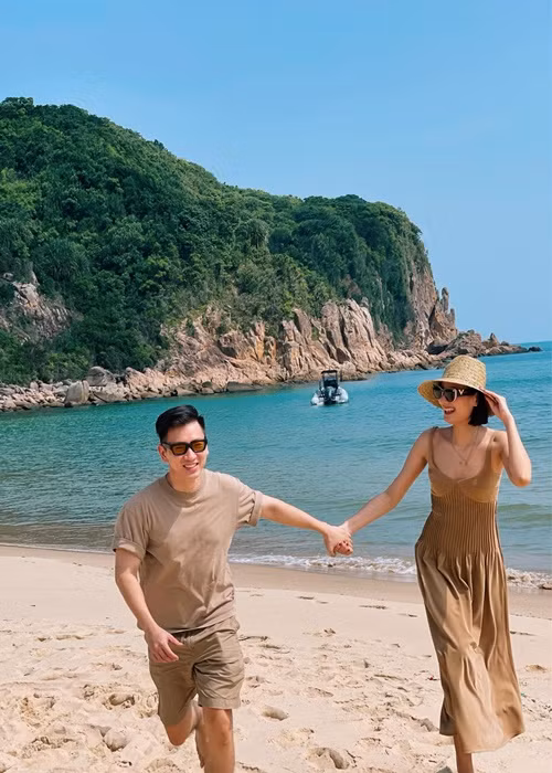 Năm 2018, Lê Thúy cũng bị một số cư dân mạng body shaming. Lúc đó, Đỗ An lên tiếng bảo vệ Lê Thúy.