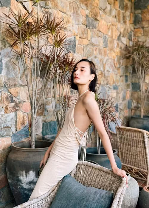 Lê Thúy được chồng hết mực cưng chiều.