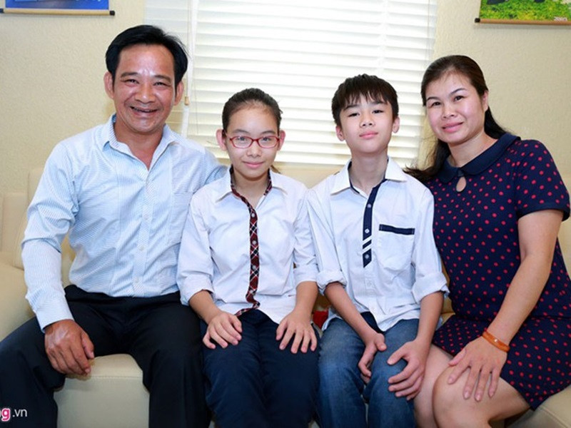 Trước tin đồn "sợ vợ", Quang Tèo lên tiếng: "Tôi sợ vợ chứ, vợ nuôi con và nấu cơm cho mình mà. Sợ kiểu trân trọng chứ không phải gì cả". Ảnh: Zing