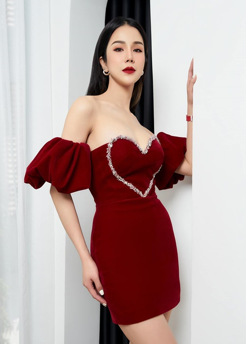 Diệp Lâm Anh không hề dựa hơi nhà chồng từ khi lập gia đình.