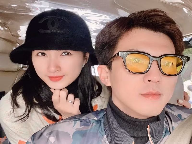 Nhan sắc của bà xã Hà Việt Dũng sau khi sinh nở ngày càng mặn mà.