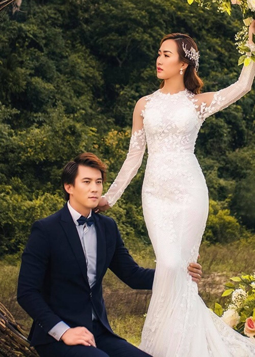 Hà Nhung sở hữu vóc dáng nhỏ nhắn, gương mặt ưa nhìn, làn da trắng.