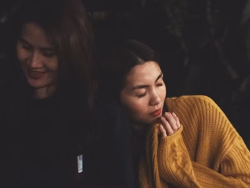 Thân Thúy Hà chia sẻ trên Vietnamnet, cô và Tăng Thanh Hà thân và nói chuyện nhiều nhất vì tính hai người tương đối giống nhau. Trong suy nghĩ, nhận định sự việc và trong chuyện ăn uống, cả hai cũng có nhiều điểm tương đồng.