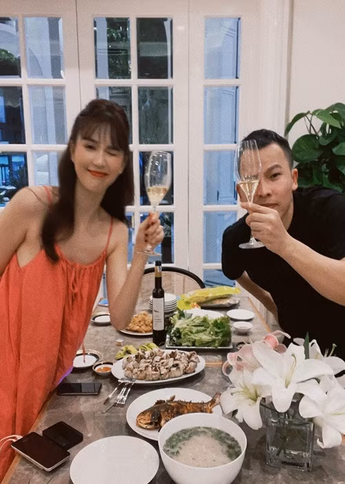 Ngọc Trinh và Khắc Tiệp hiện tại đều kín tiếng về chuyện tình cảm.