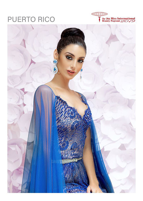 Ivana Carolina Irizarry cũng là ứng viên sáng giá cho vương miện bởi vẻ thanh lịch của đại diện Puerto Rico phù hợp với tiêu chí cuộc thi.