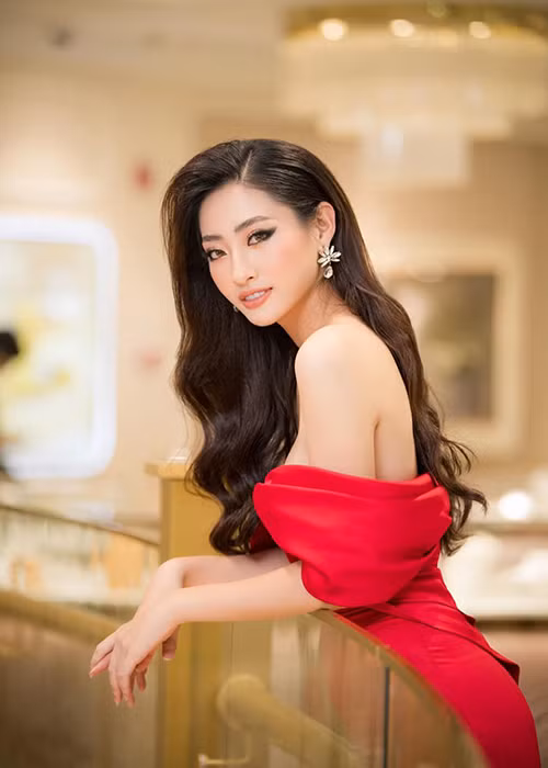 Đại diện Việt Nam năm nay tại Hoa hậu Thế giới 2019 sẽ khiến nhiều thí sinh khác phải dè chừng.