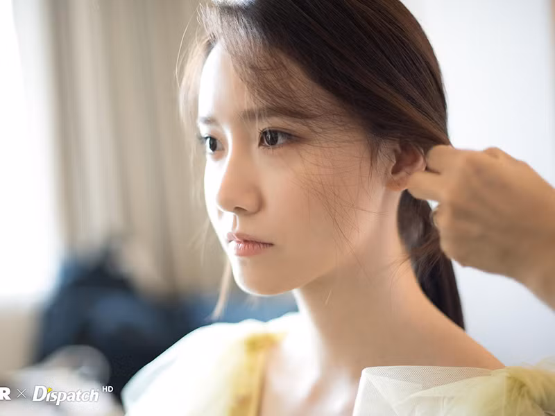 Nữ ca sĩ đóng nhiều bộ phim truyền hình, điện ảnh như: "Lối thoát trên không", "Mật danh K2", "Em là định mệnh đời anh".