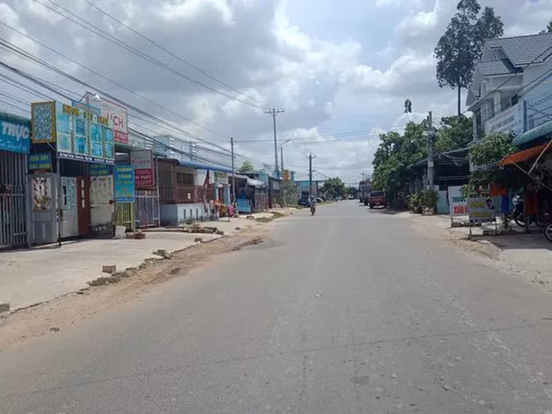 Ky luat hang loat lanh dao Van phong Dang ky dat dai tinh Binh Thuan