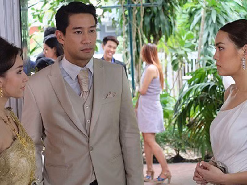 Vo dat con di chup anh gap chuyen dong troi lien ra tay-Hinh-2