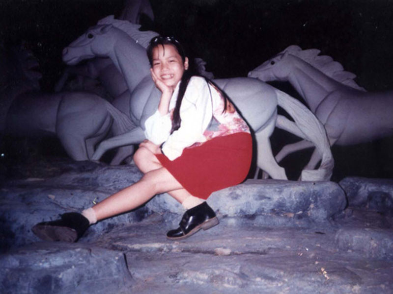 Càng lớn, Nhật Kim Anh càng xinh xắn.