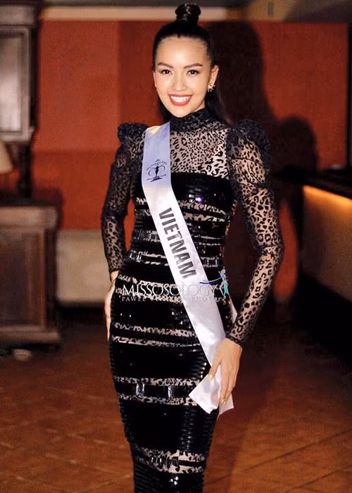 Loạt thành tích đến nay của Ngọc Châu khiến người hâm mộ không quá bất ngờ bởi vì đại diện Việt Nam năm nay không chỉ sở hữu nhan sắc hút hồn mà khả năng nói tiếng Anh như gió.