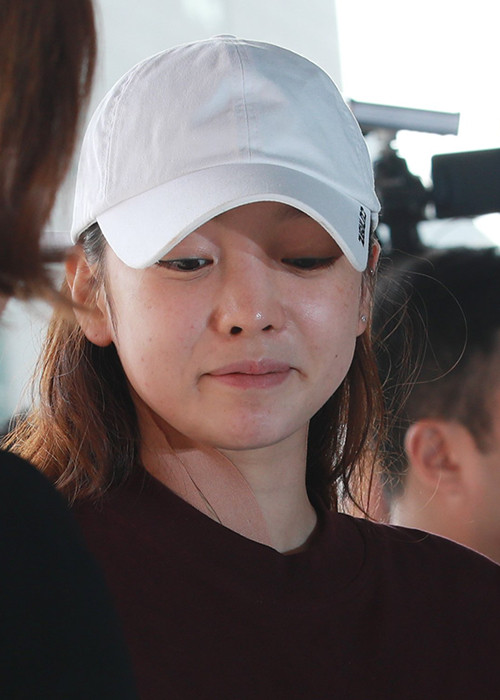 Goo Hara đưa ra chứng cứ về việc cô bị tình cũ đánh đến mức chảy máu tử cung.