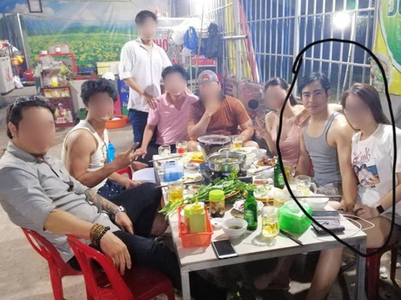 Bi nghi la ke thu 3, co gai nam tay Thanh Binh len tieng