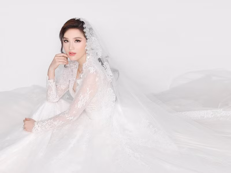 Bảo Thy giữ kín chuyện hẹn hò với doanh nhân Phan Lĩnh. Ảnh: PLO