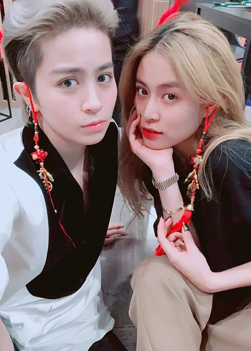 Từ giữa tháng 9 đến nay, Hoàng Thùy Linh - Gil Lê vướng nghi vấn bí mật hẹn hò đồng giới.